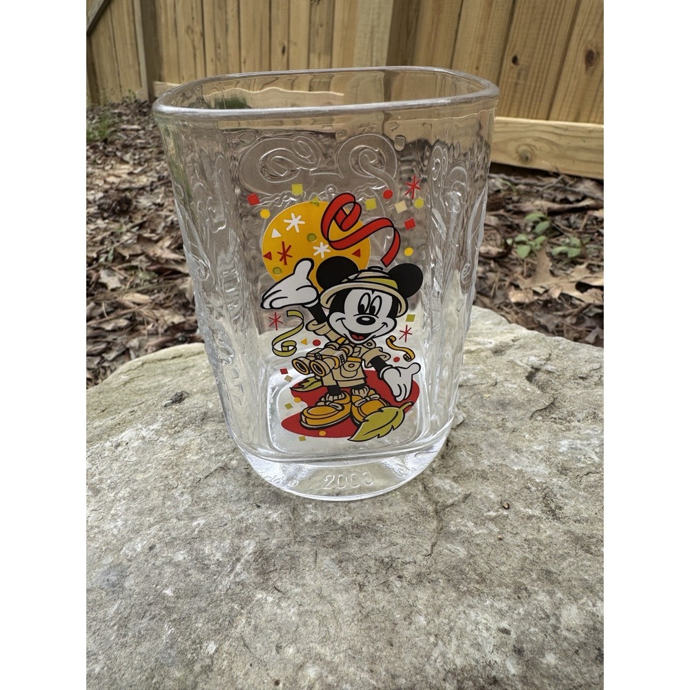 2000 Walt Disney World McDonald's Mickey Mouse Wizard Square‎ Clear Glass Epcot
